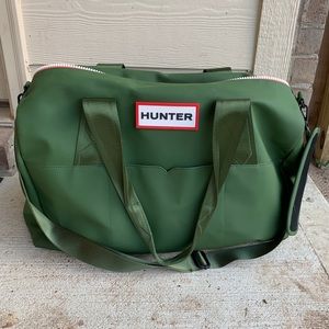 Hunter brand, large duffle bag💚
